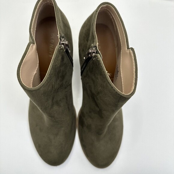 Old Navy Women's FauxSuede Basic Heeled Almond-Toe Zipper Ankle‎ Booties Shoes 8 - Picture 2 of 11